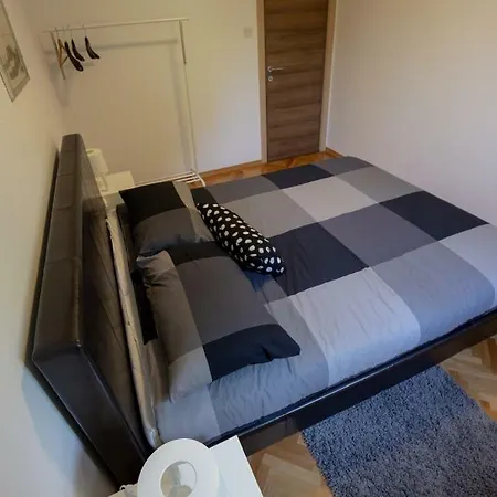 Kanelu Apartment *
